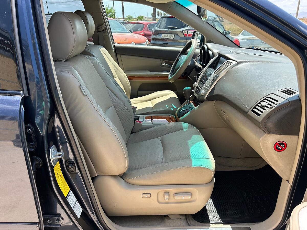 LEXUS RX300 LUXURY 3.0 AUTO 4X4 SPANISH LHD IN SPAIN 125000 MILES SUPERB 2004